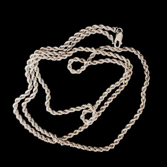 Vintage Sterling Silver Italian Unisex 30 inch 24 grams Rope Chain Necklace